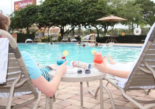 Stay and Play at the Rosen Inn Lake Buena Vista