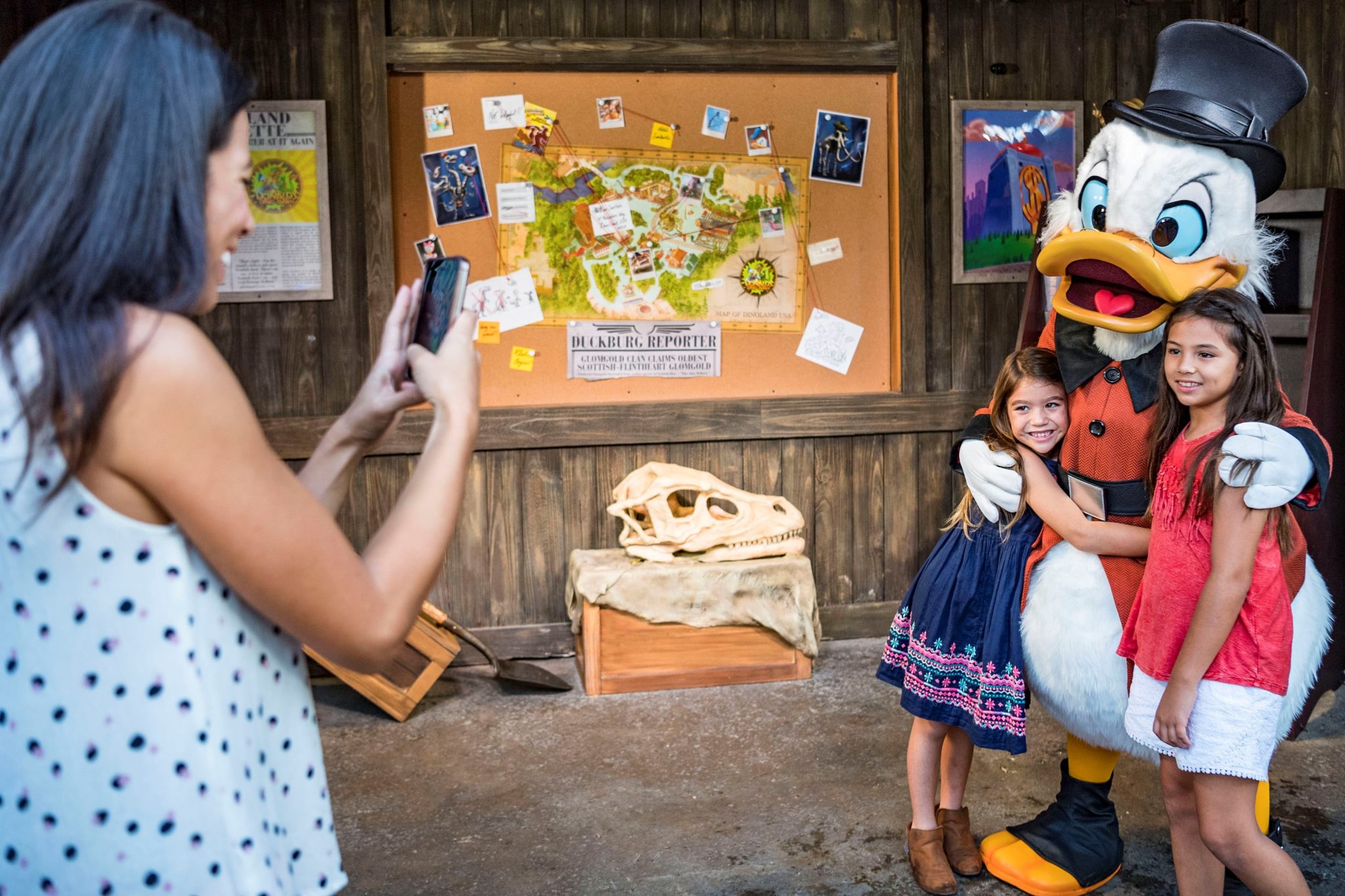 Donald’s Dino-Bash! Brings Dino-tastic Energy to Disney’s Animal Kingdom