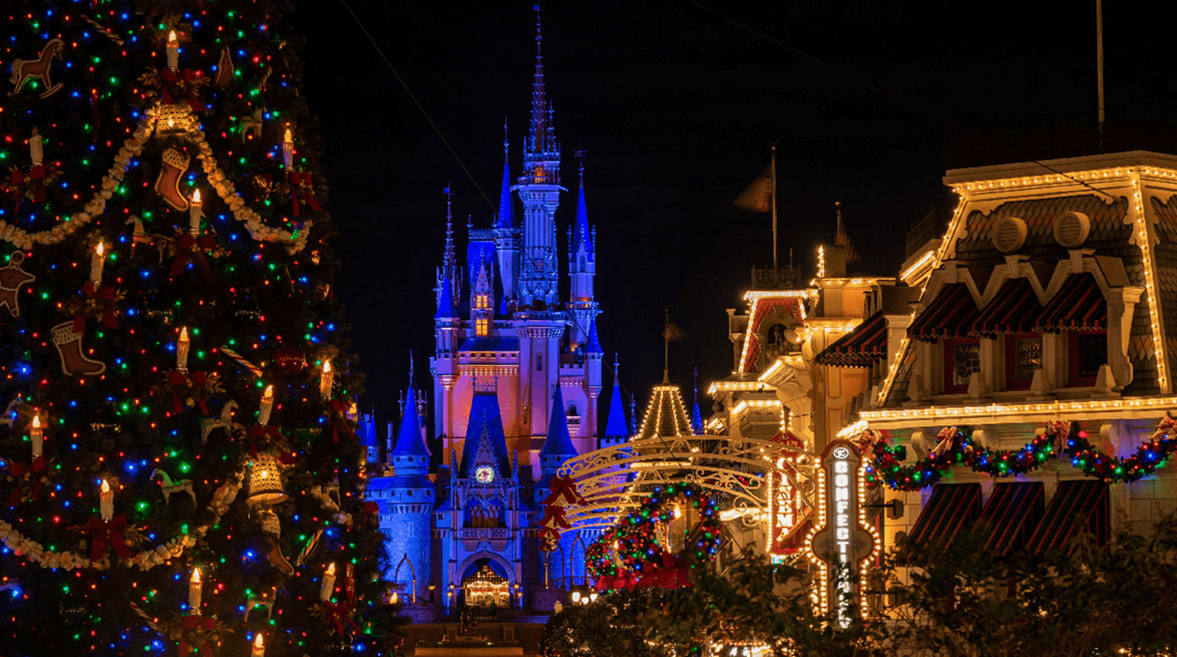 The Holidays Start this Weekend at Walt Disney World Resort