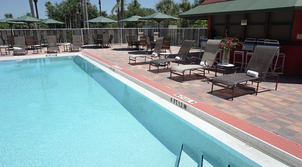 Comfort Inn Maingate near disney pool area 