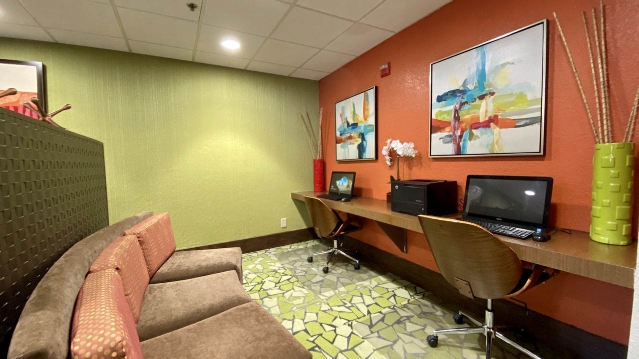 business center at the best western universal inn 