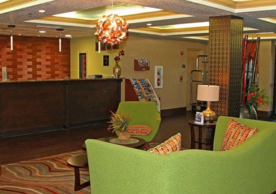 Start your Orlando adventure at the Best Western Plus Universal Inn