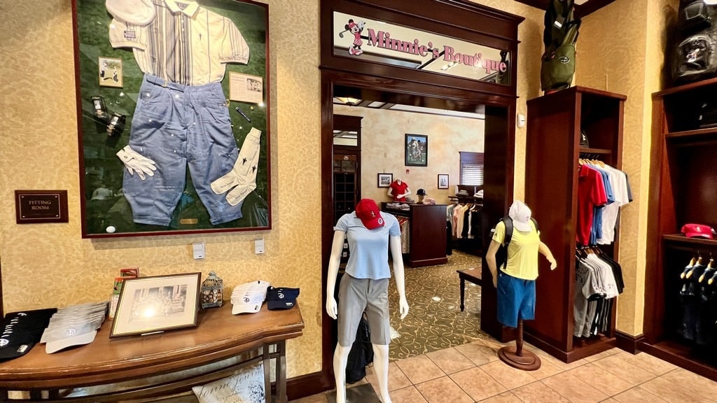 Pro shop and clubhouse at disney golf 