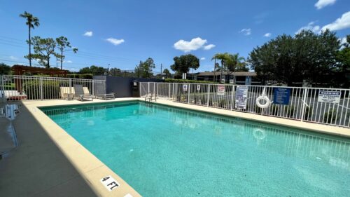 Best Western by UCF in Orlando Florida pool area