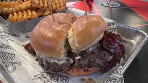 Hamburger at Sickies Garage Burgers & Brews on International Drive